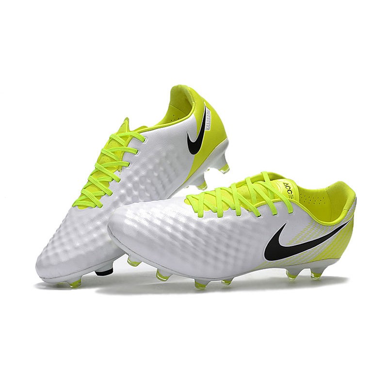 nike magista opus ii